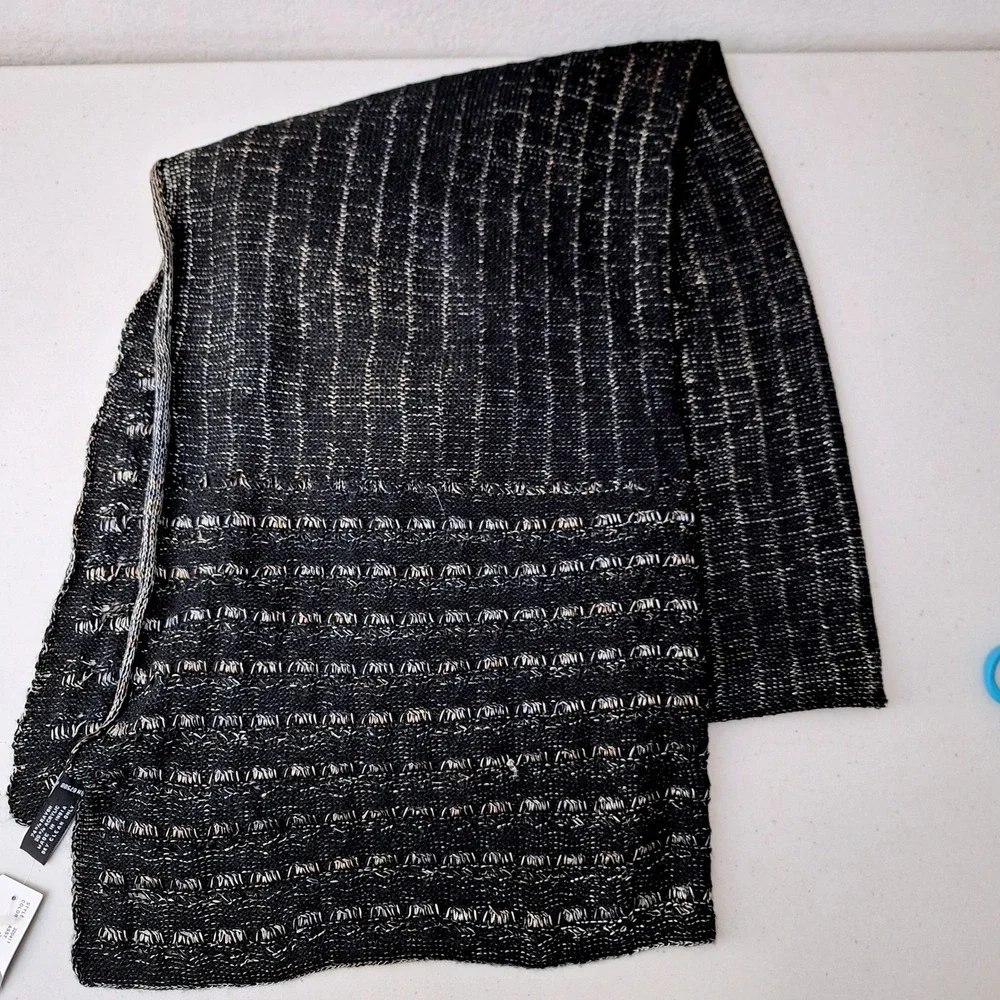 Ellen Tracy Knit Scarf Black Metallic Accent Wrap NEW W/TAGS